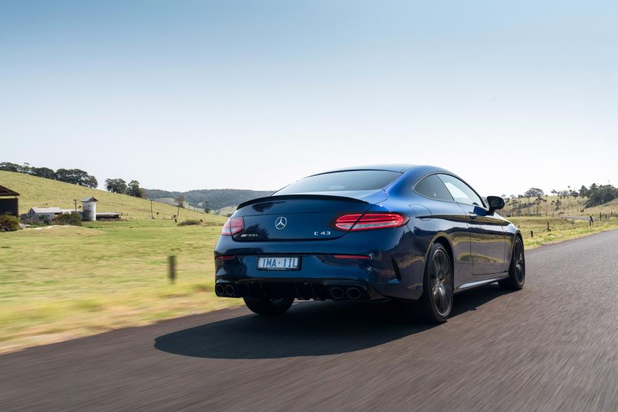  Mercedes-AMG C43 4Matic Coupe (C205) 2018 года  (AU) (фото 26 из 40)